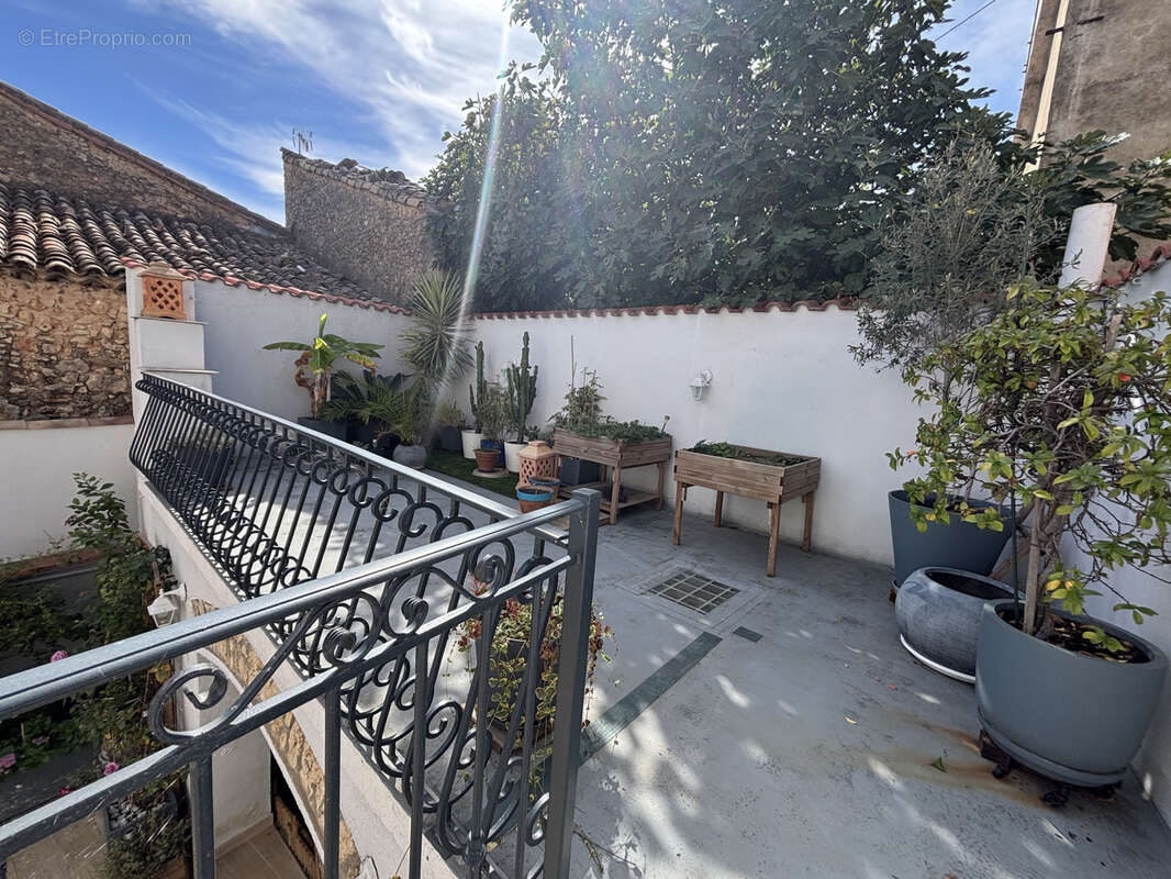 Maison à PUISSERGUIER