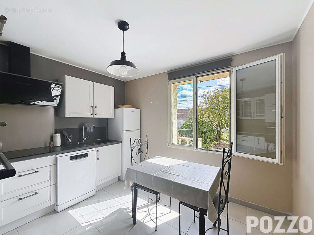 NOUVEAUTE A VENDRE - maison spacieuse à Saint Pierre De Semilly (50) - photo 7