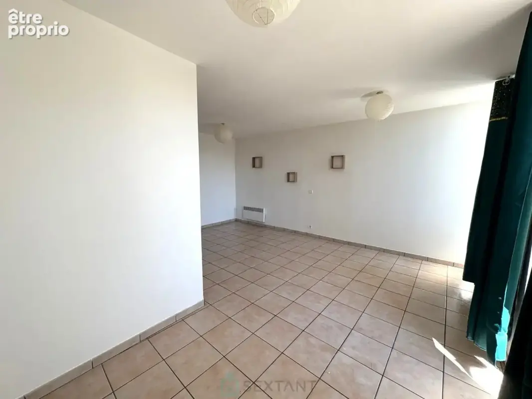 En exclusivité  Maison à usage mixte avec local commercial et appartement loué - photo 6
