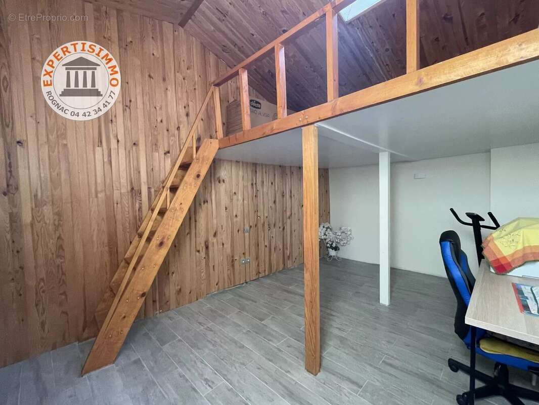 Maison à BERRE-L&#039;ETANG