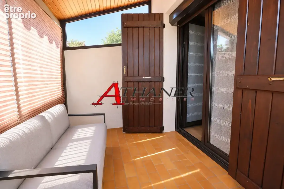 Maison 4 faces - T6 - 170m2 habitable avec piscine et garage - photo 14
