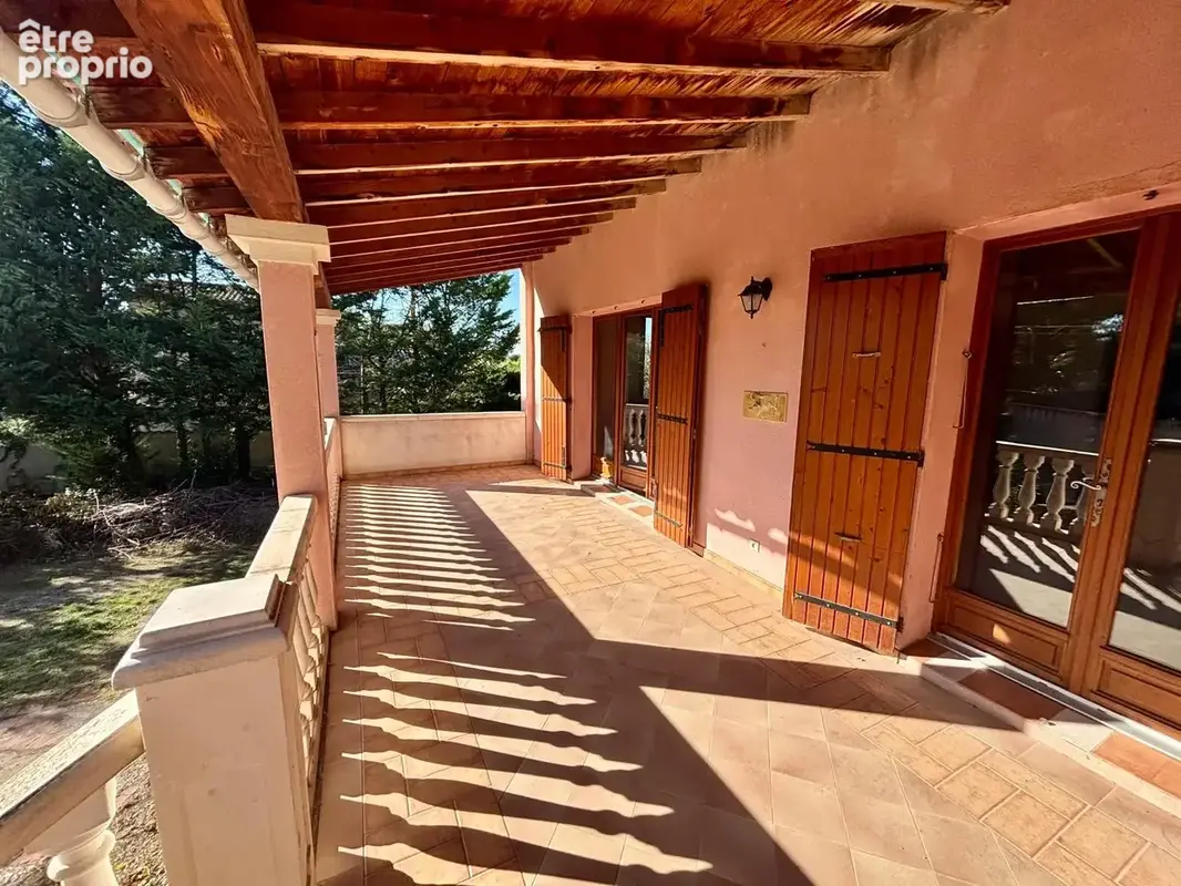 Valréas - maison  de 129 m2 avec garage  et jardin clos. - photo 5