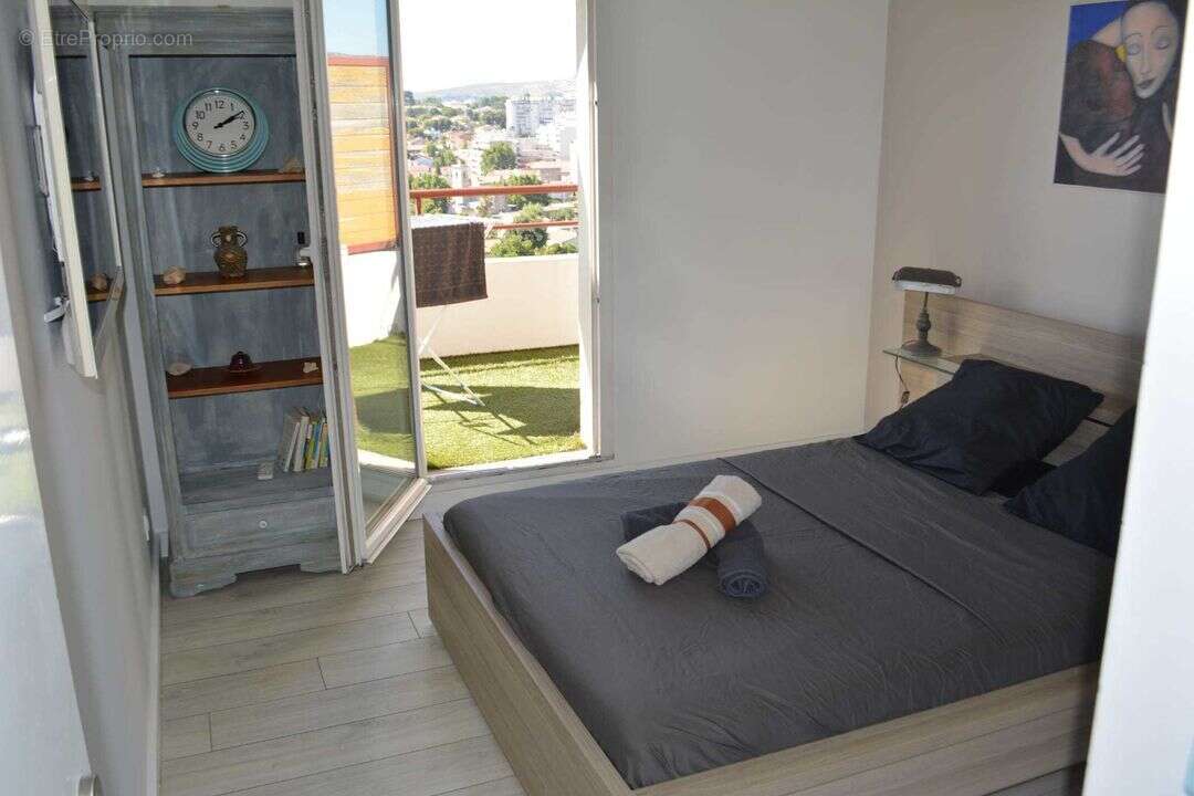 T3-Saint just-place de parking - Appartement à MARSEILLE-13E