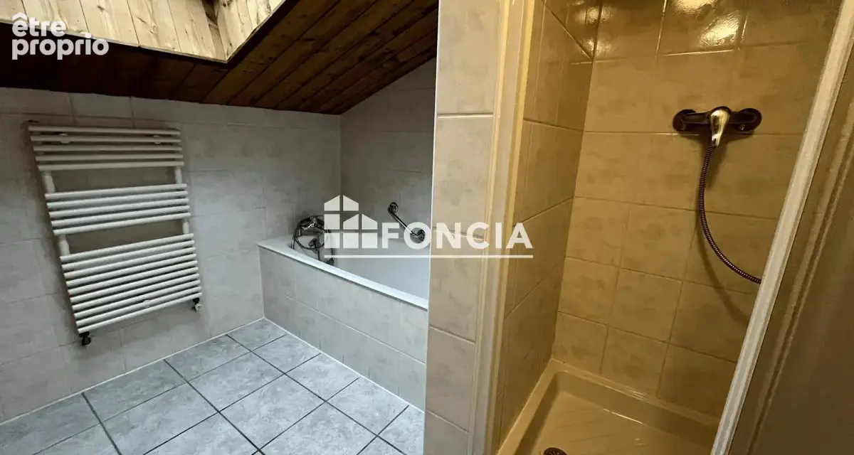 Maison avec un bel extérieur aux Allues - photo 9