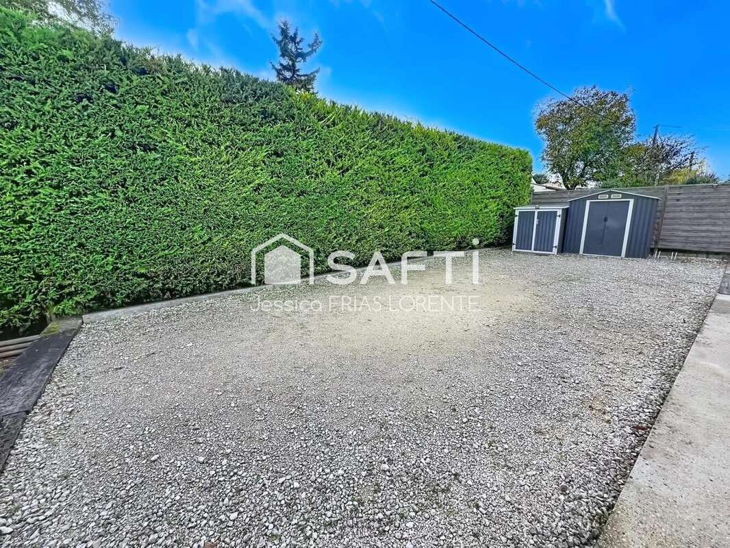 Photo 8 - Maison à FARGUES-SAINT-HILAIRE