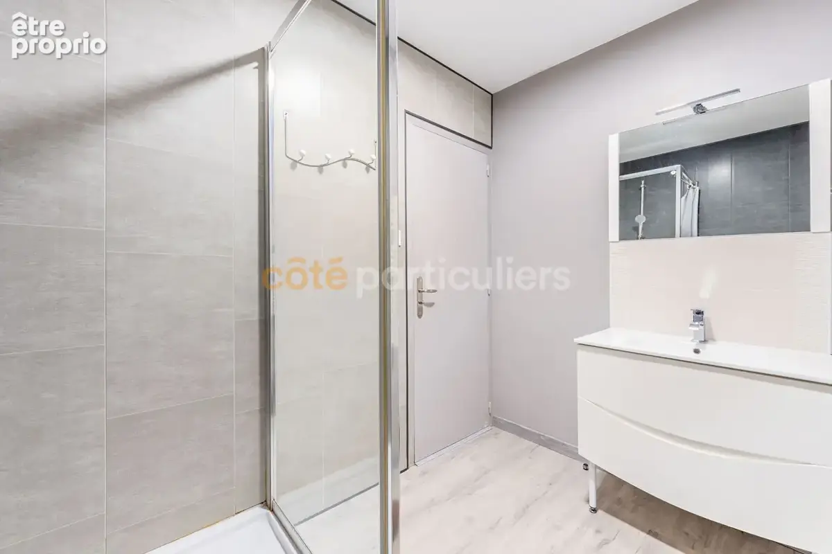 Maison 160 m² - quartier petit bourg - 5 chambres - 2 logements - proche commodités - photo 8