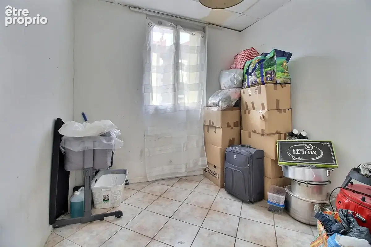 Quartier PLATEAU - Maison 5 pièces 82m²+ Appartement 3 pièces 33m² - photo 12