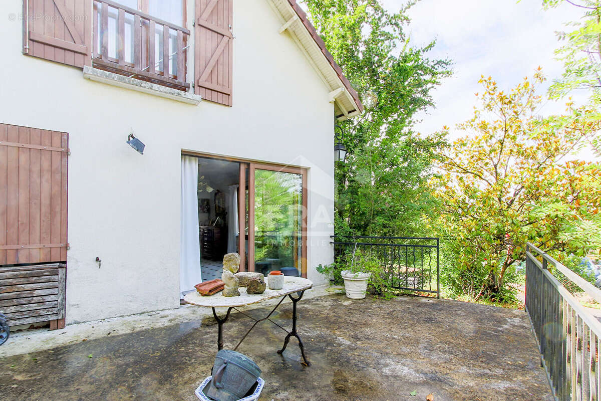 Maison à MAULE