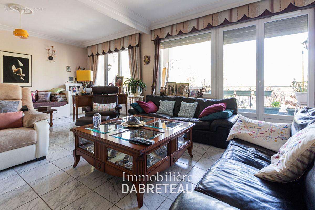 Appartement à LYON-6E