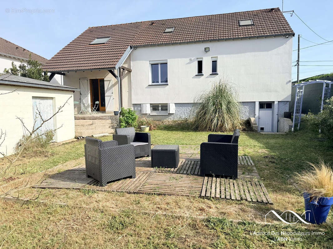 Maison à FAY-AUX-LOGES