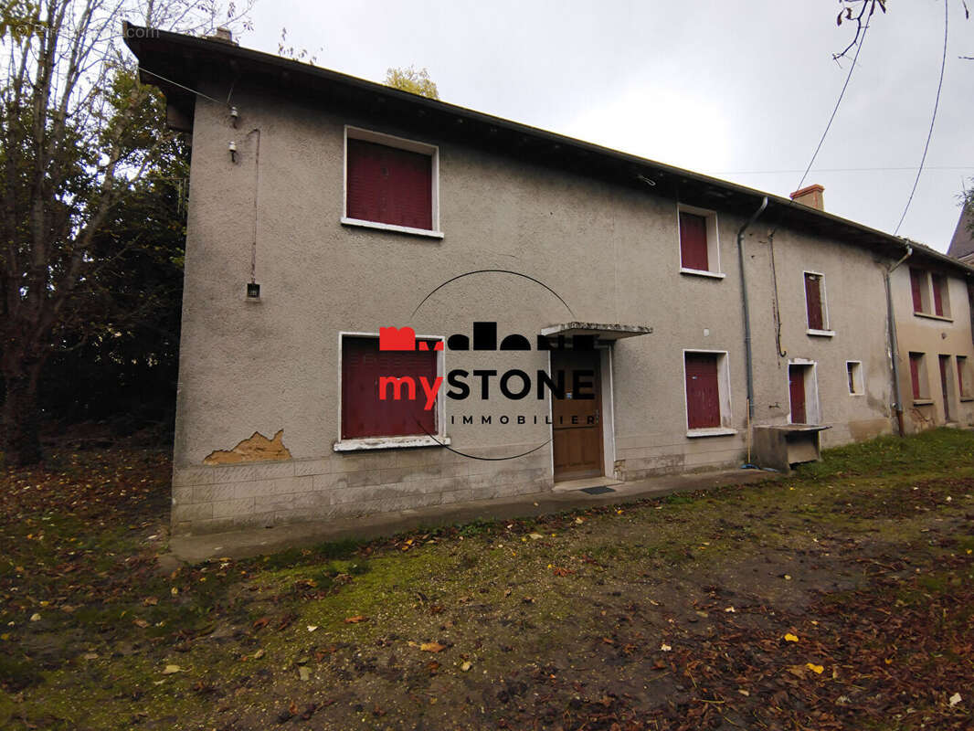 Maison à SAINT-MARCEL