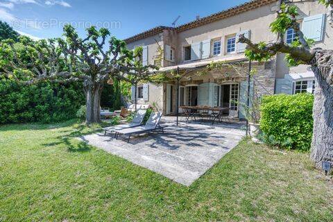Maison à PARADOU