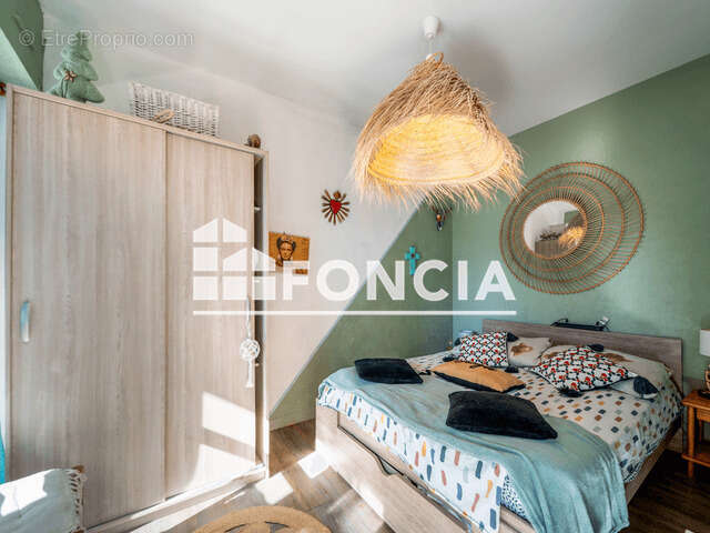 Appartement à GREOUX-LES-BAINS