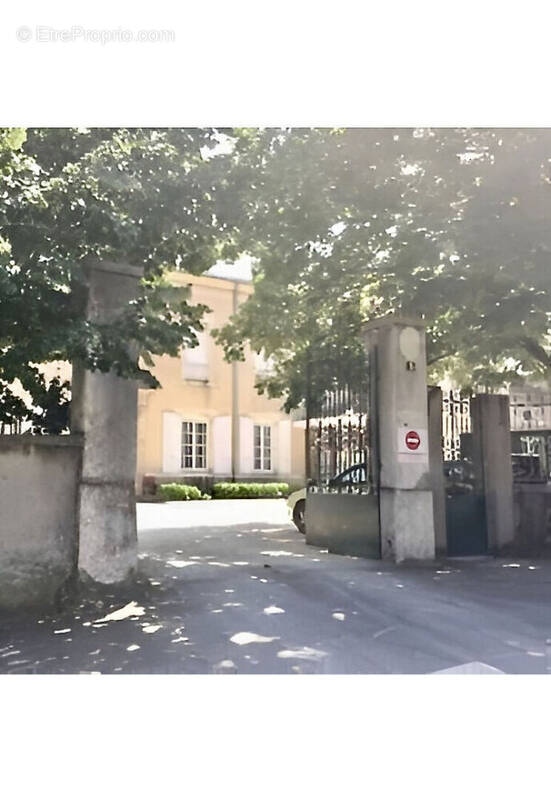 Appartement à TOURNON-SUR-RHONE