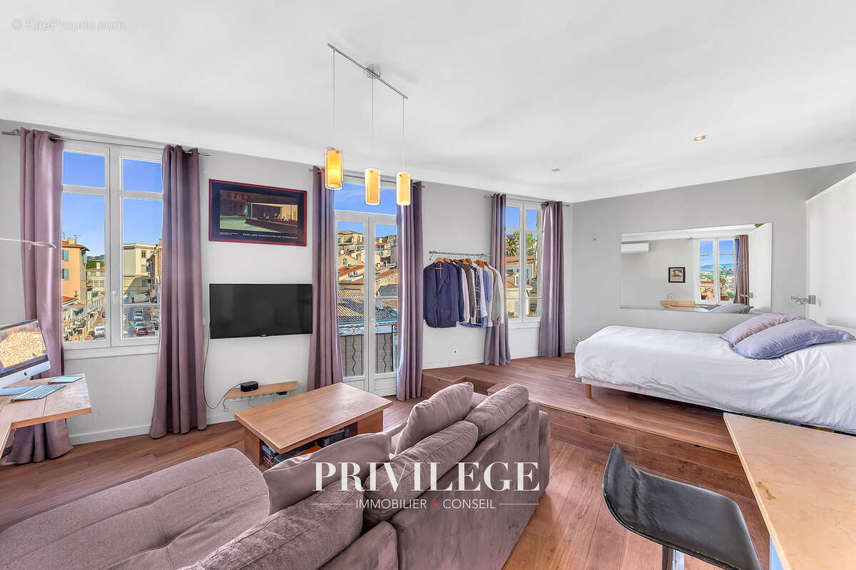 Appartement à CANNES