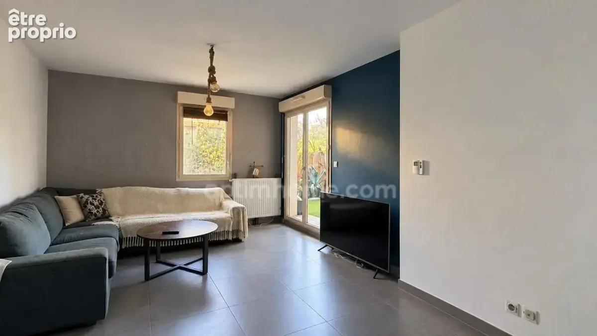 Appartement 3 pièces avec grande terrasse - photo 3