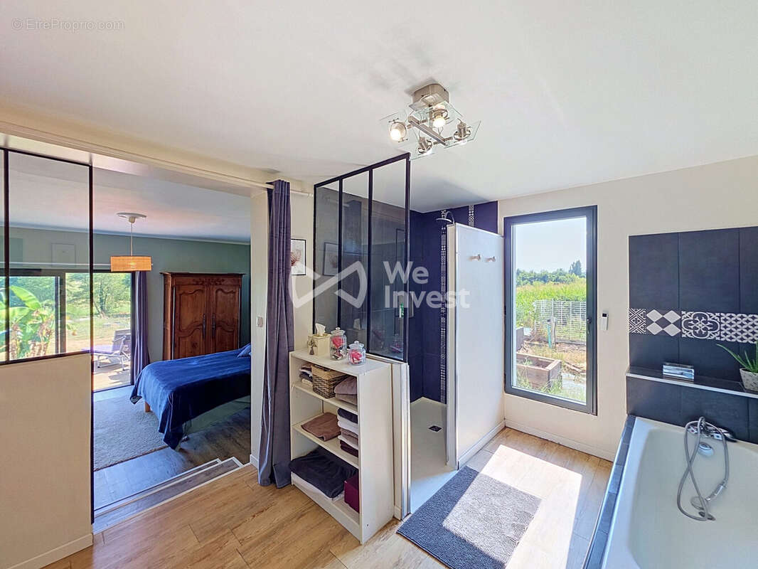 Maison 388 m² à Monce-En-Belin  - photo 4