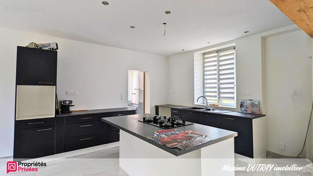 Maison 5 pièces 135m² - Grenier - Dépendance - photo 4