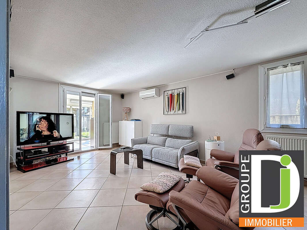 Maison à LIVRON-SUR-DROME