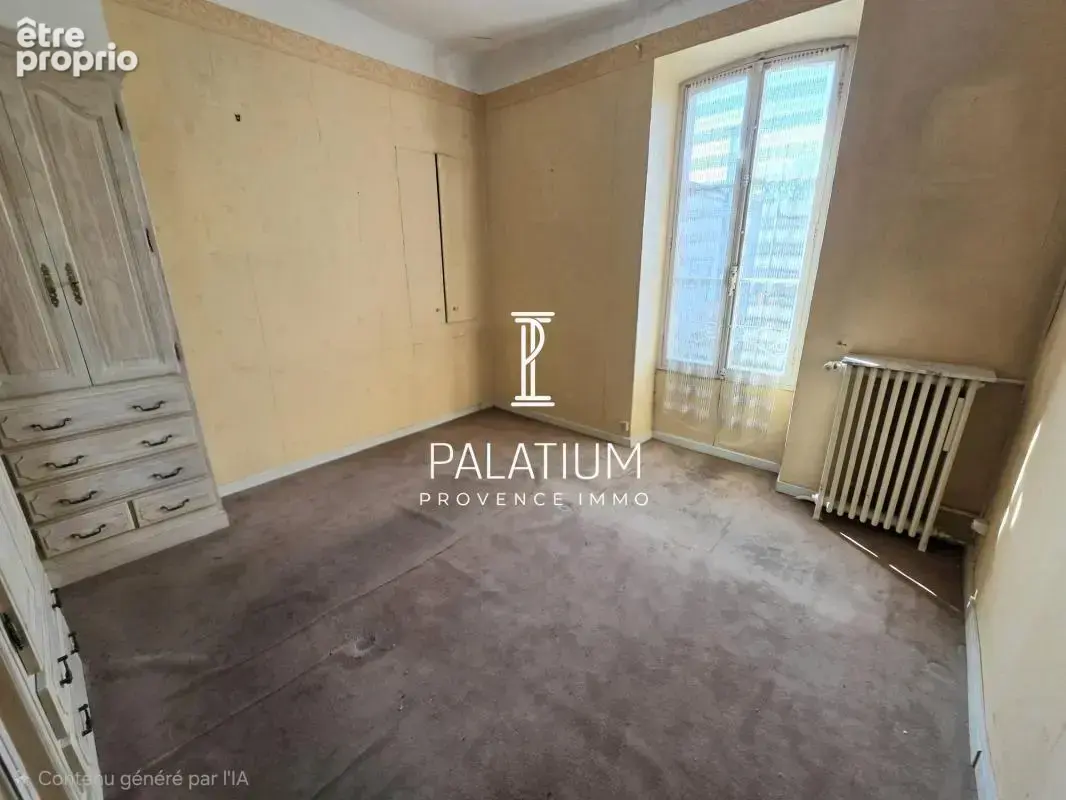 FORCALQUIER – Maison de Ville de 76 m² à Rénover avec Jardin, Dépendance et Garage Sécurisé - photo 39