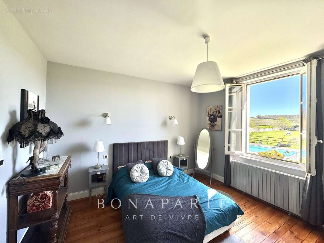 Varrains - propriété de charme avec gîte - photo 15