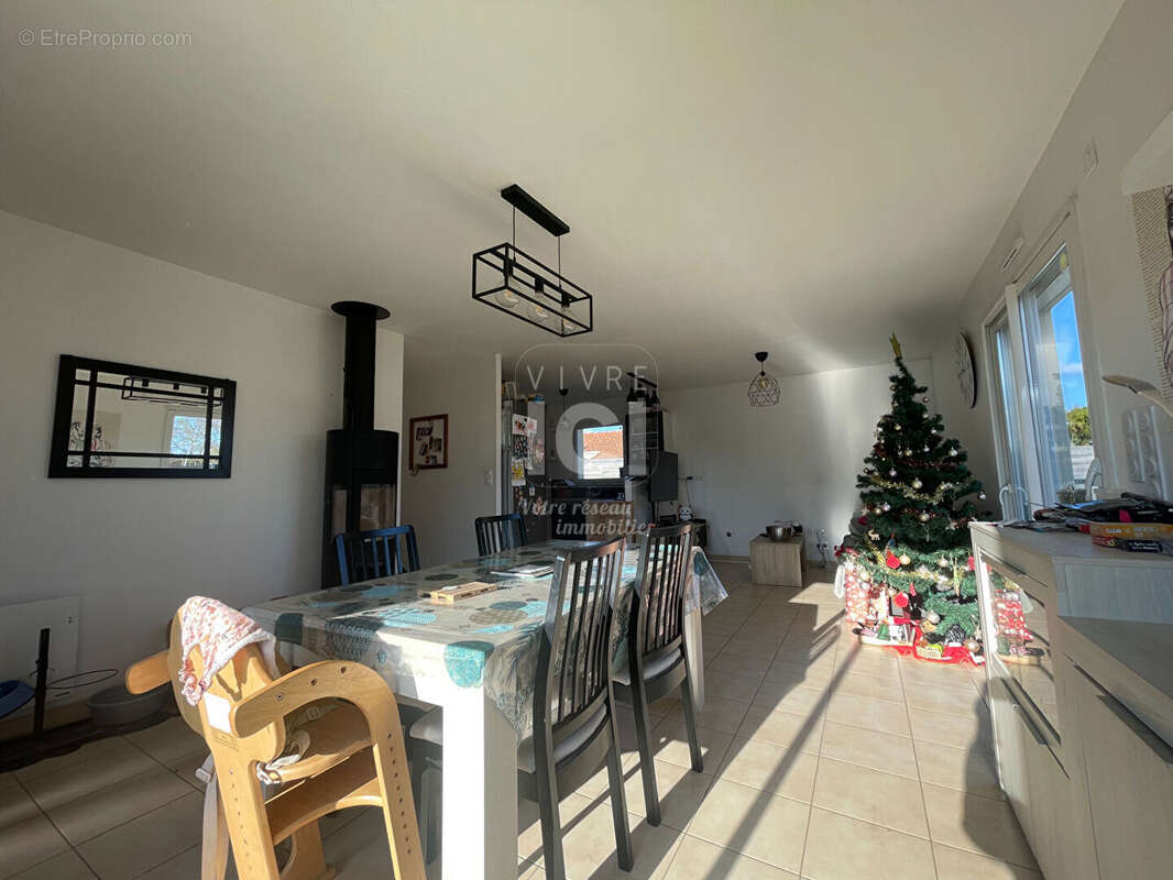 Maison à SAINT-PHILBERT-DE-BOUAINE