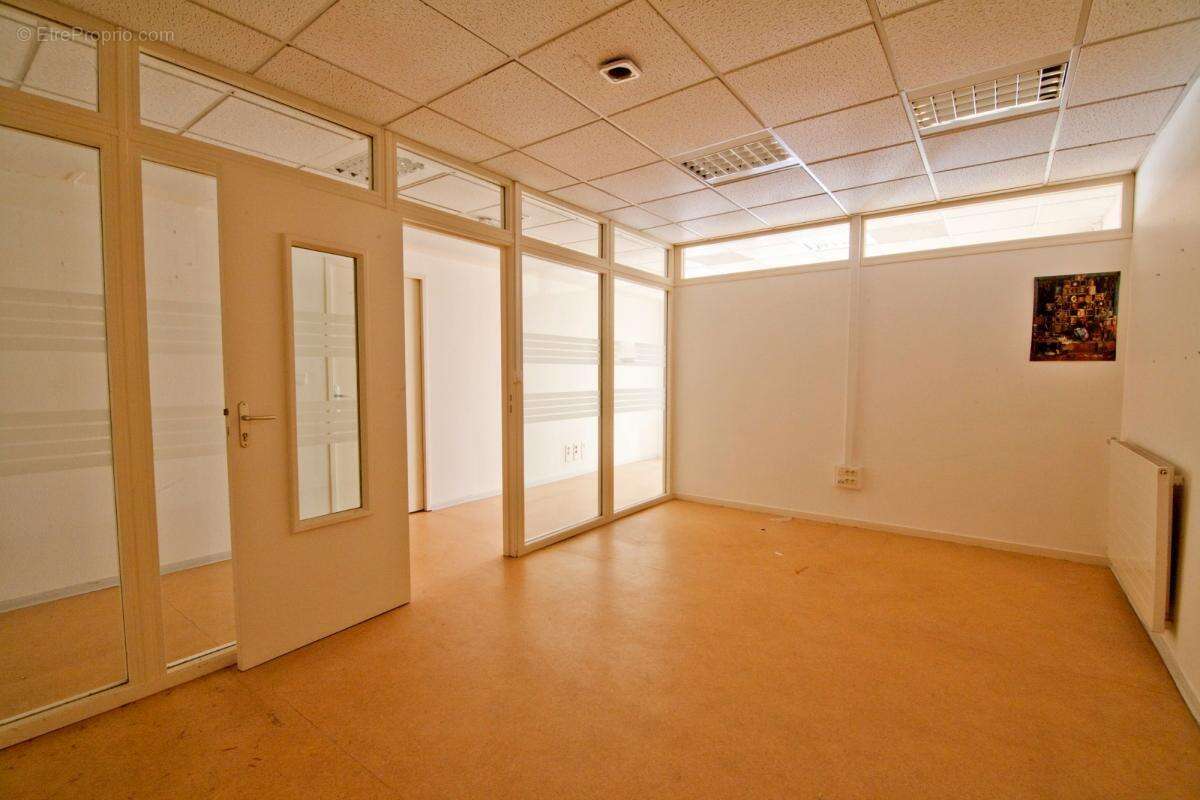 Bureaux - 311 m² - Vitry-le-François (51) - photo 11