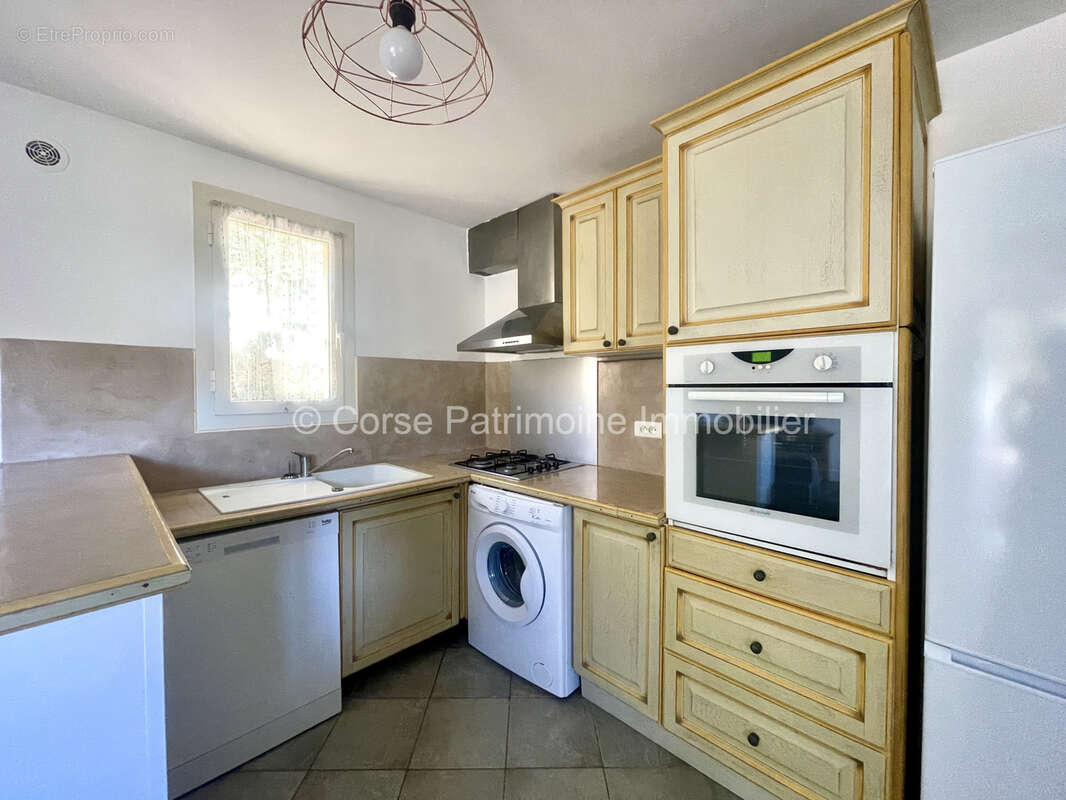 Mini villa en duplex dans une résidence sécurisée route de Palombaggia - photo 6