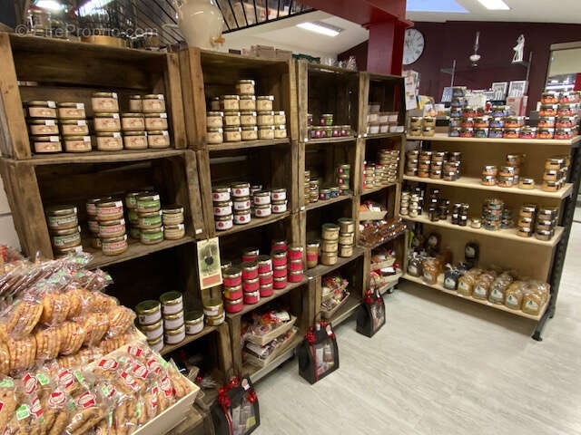 Commerce à EVRON