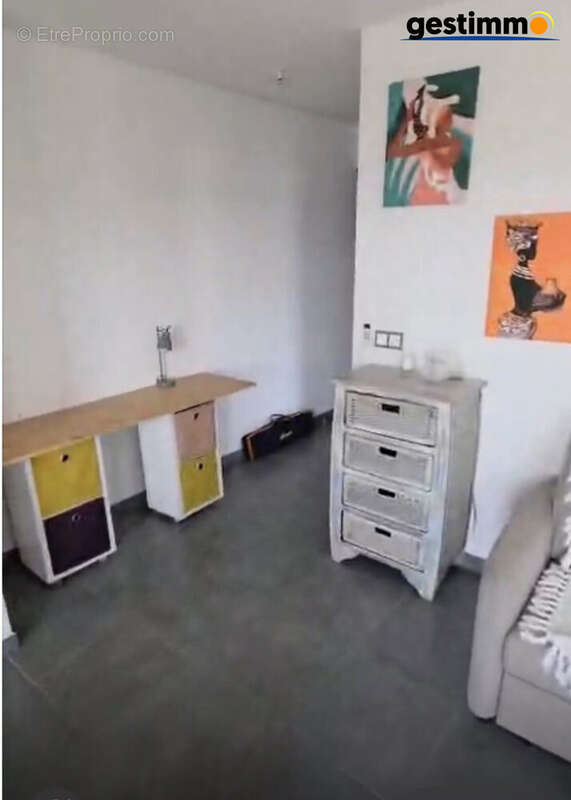 coin bureau - Appartement à CAYENNE