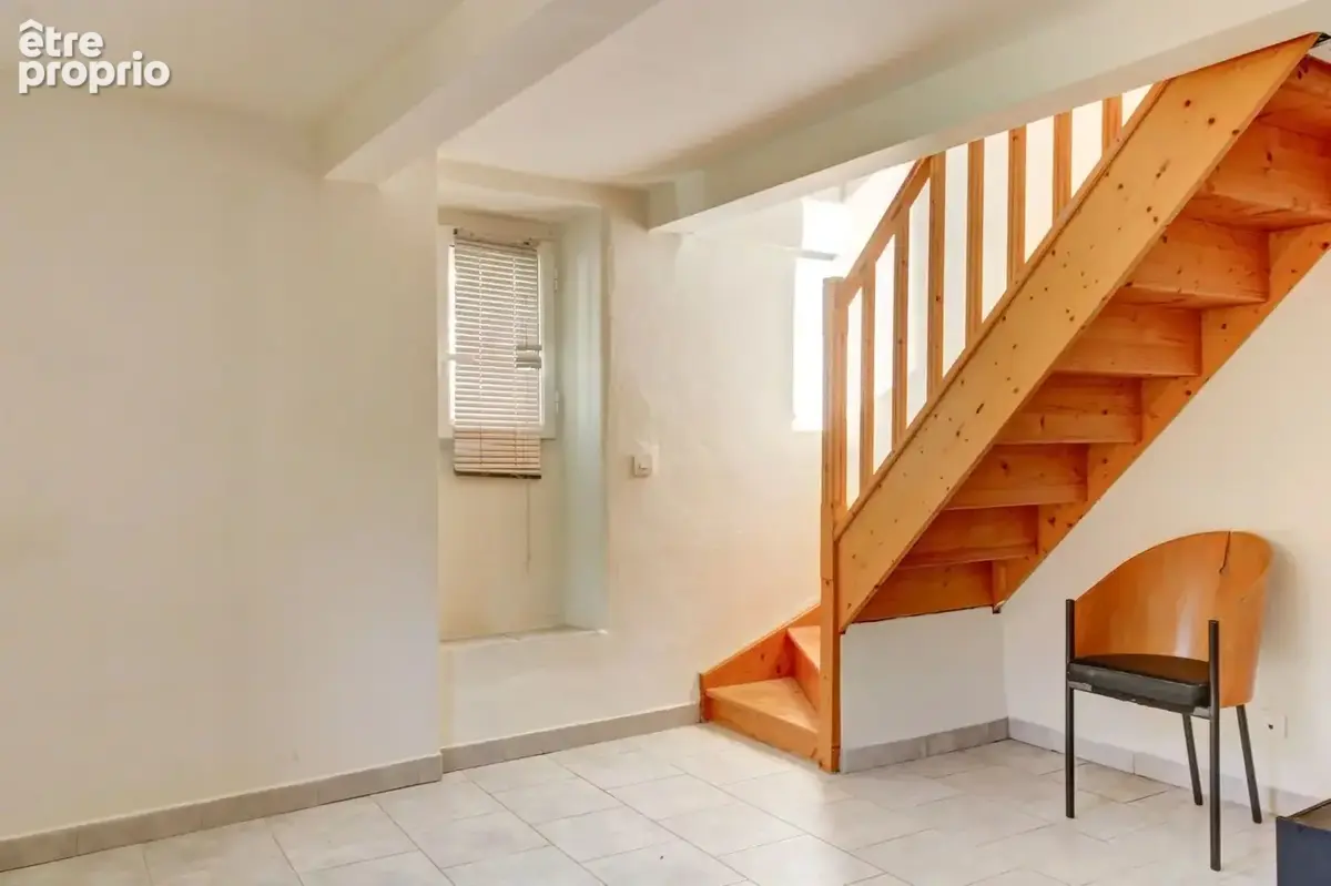 Maison de village en très bon état - ROQUESTÉRON - photo 3
