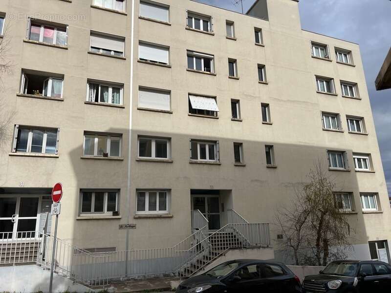 Appartement à LYON-4E