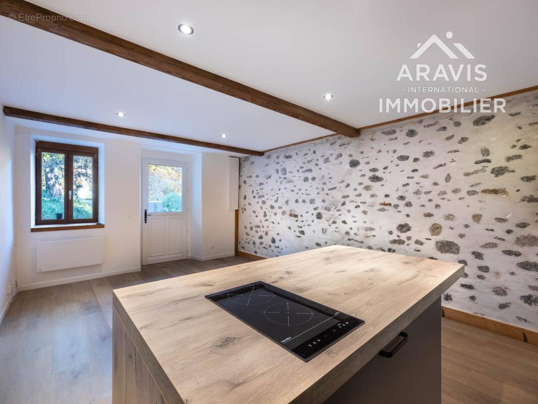 Appartement à ALBERTVILLE