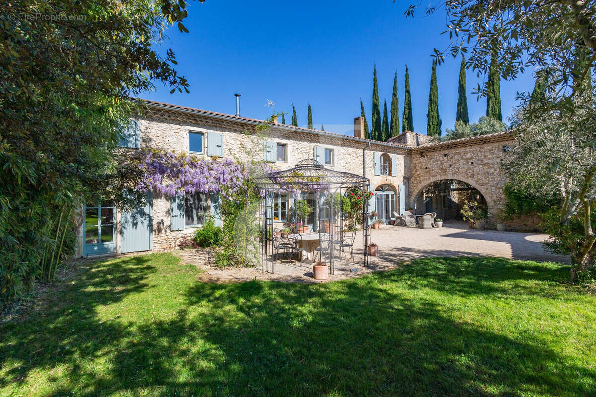 Maison à LA BEGUDE-DE-MAZENC