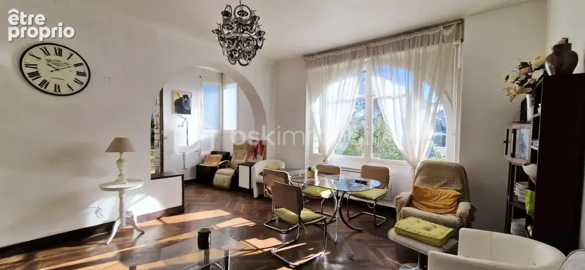 Lac Christus - Appartement de caractère T3 de 80 m2 + véranda de 10 m2 + cave de 50 m2 + parking extérieur - photo 4