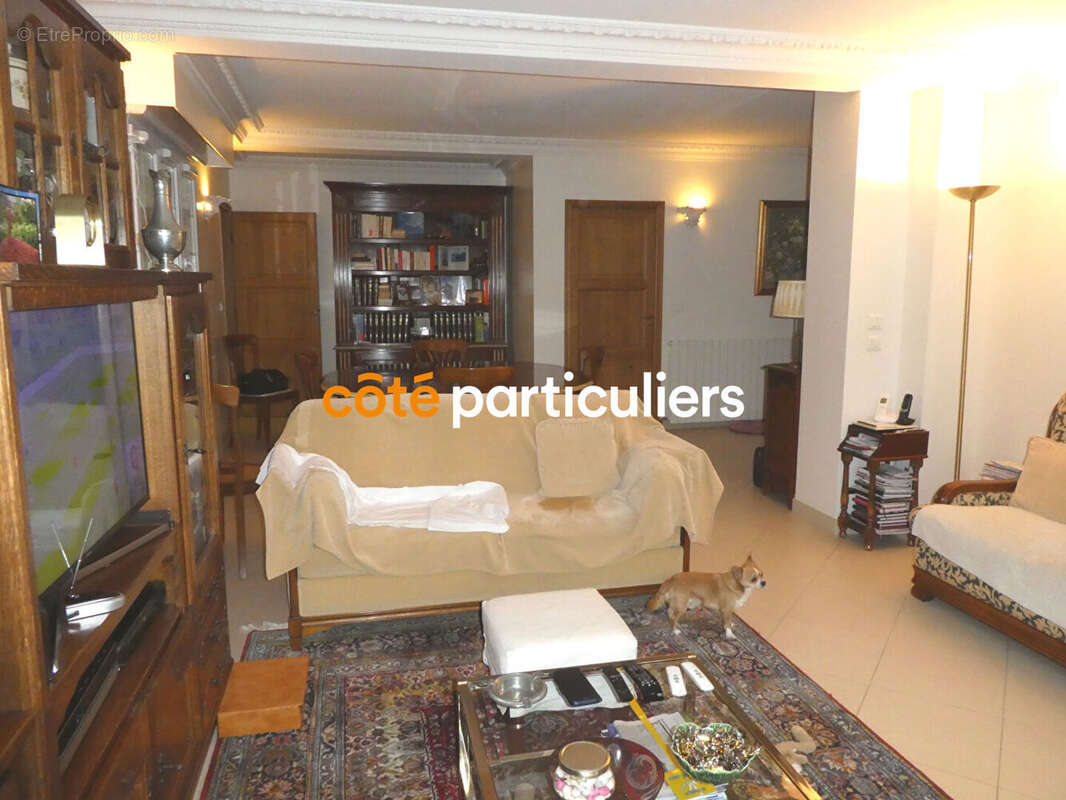 Maison à VILLENEUVE-LE-ROI