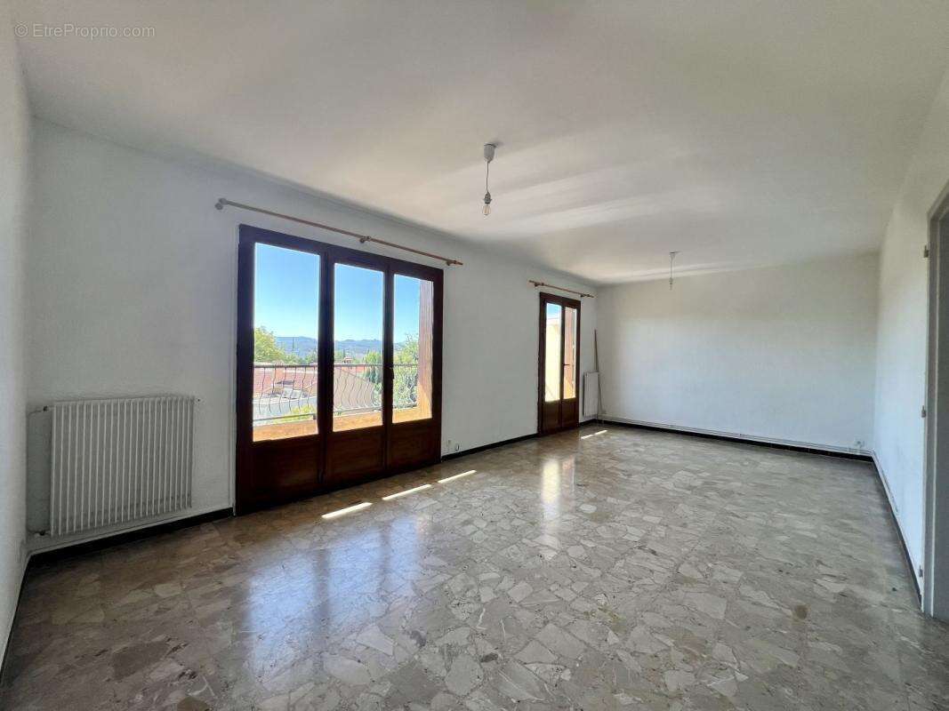 Appartement - photo 2