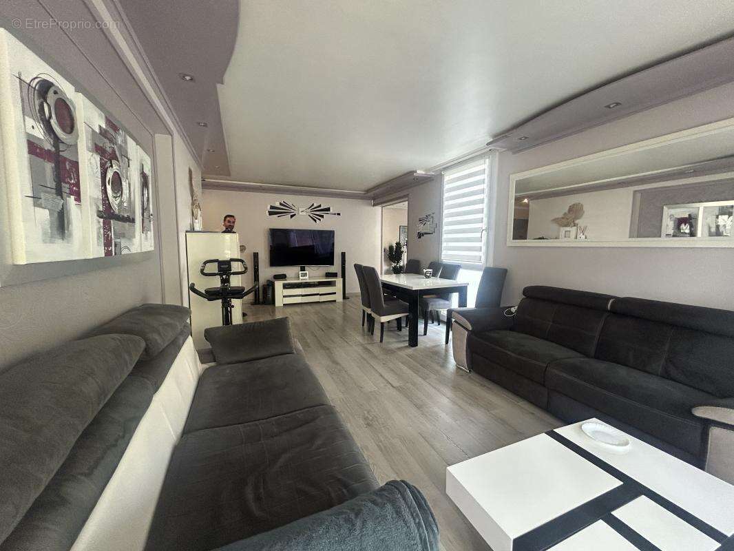 Appartement à MARSEILLE-10E