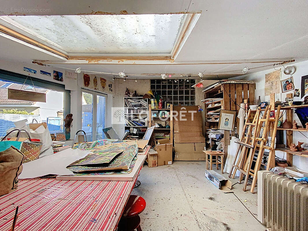 Maison à VERNEUIL-SUR-SEINE