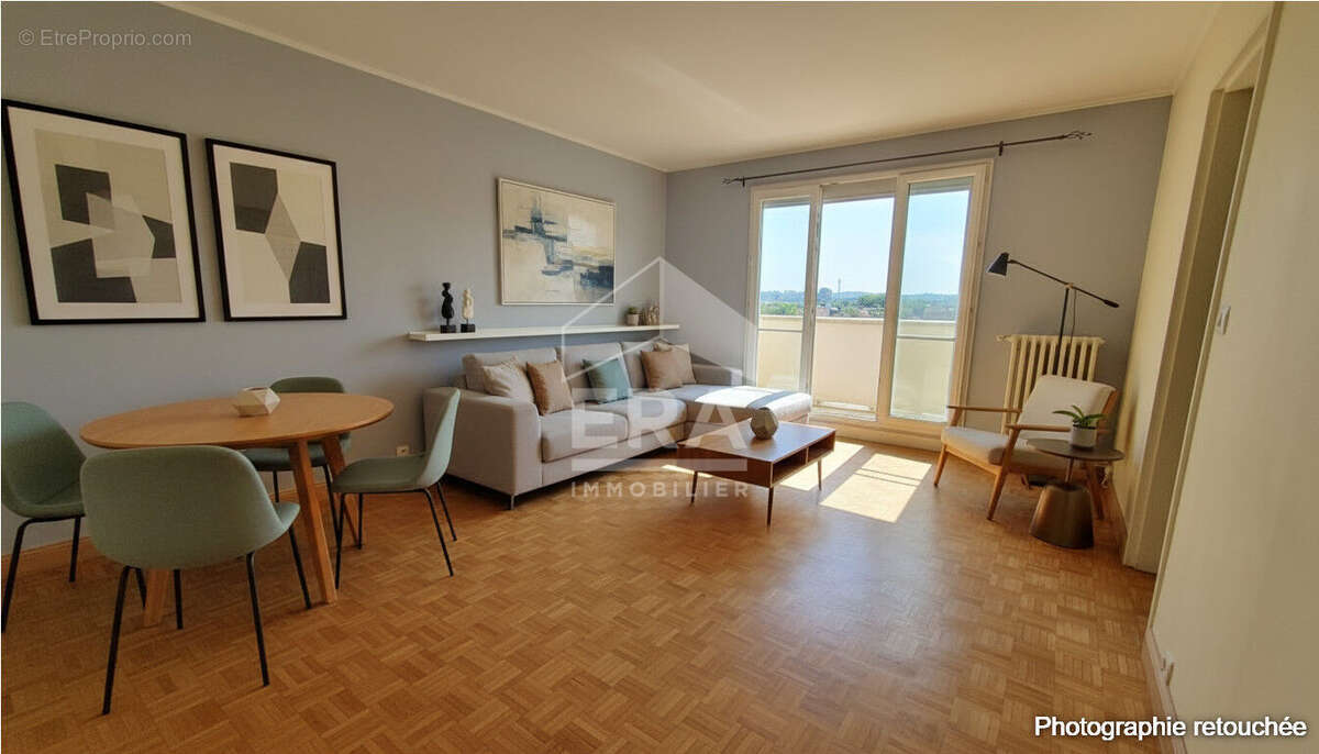 Appartement à SAINT-MAUR-DES-FOSSES