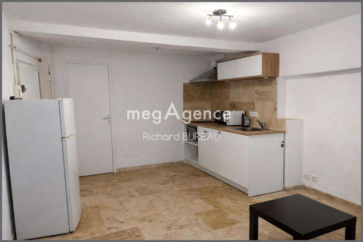 Appartement à LE LUC