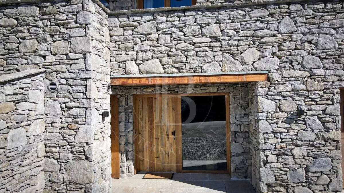 Maison à SAINT-JEAN-DE-BELLEVILLE