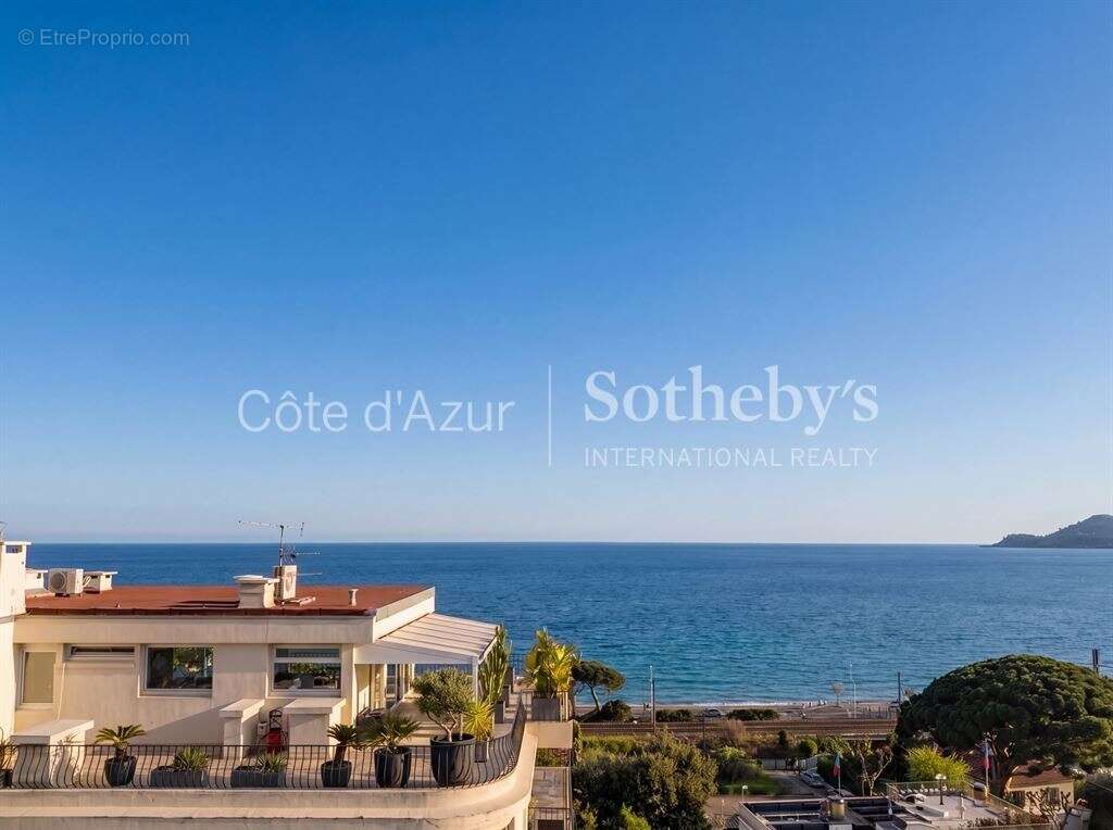 Penthouse avec terrasse de 206 m² et vue mer panoramique à Cannes Croix des Gardes - photo 4