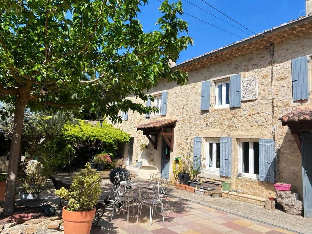 Photo 3 - Maison à MALATAVERNE
