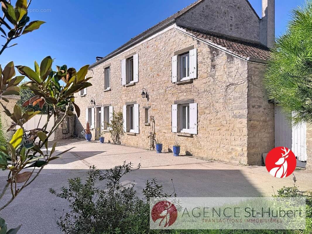 Maison à NOISY-SUR-ECOLE