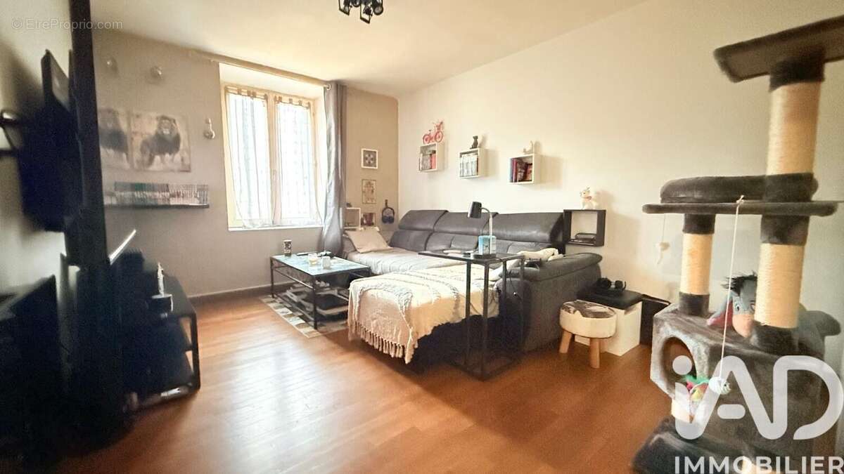 Photo 5 - Maison à BOMBON