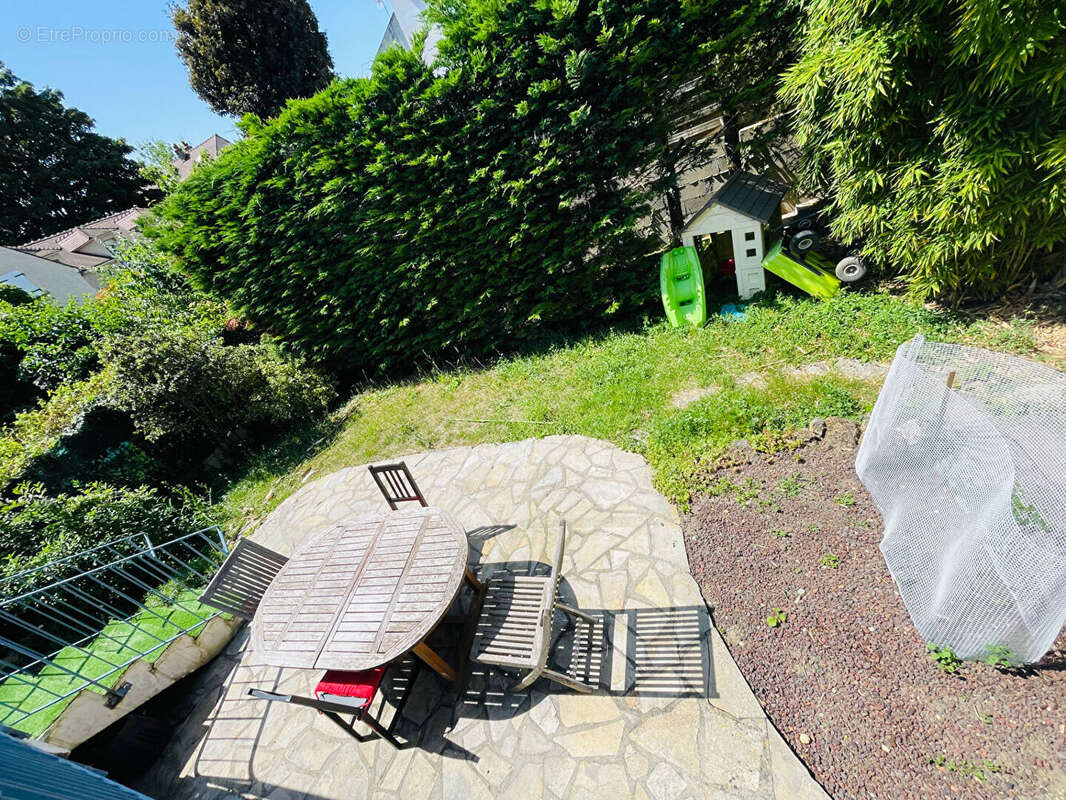 Maison à SARTROUVILLE