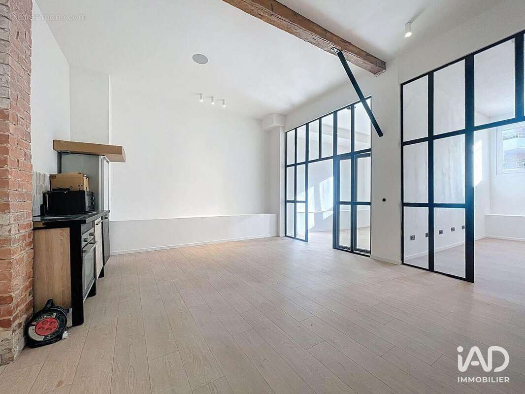 Photo 8 - Commerce à CANNES