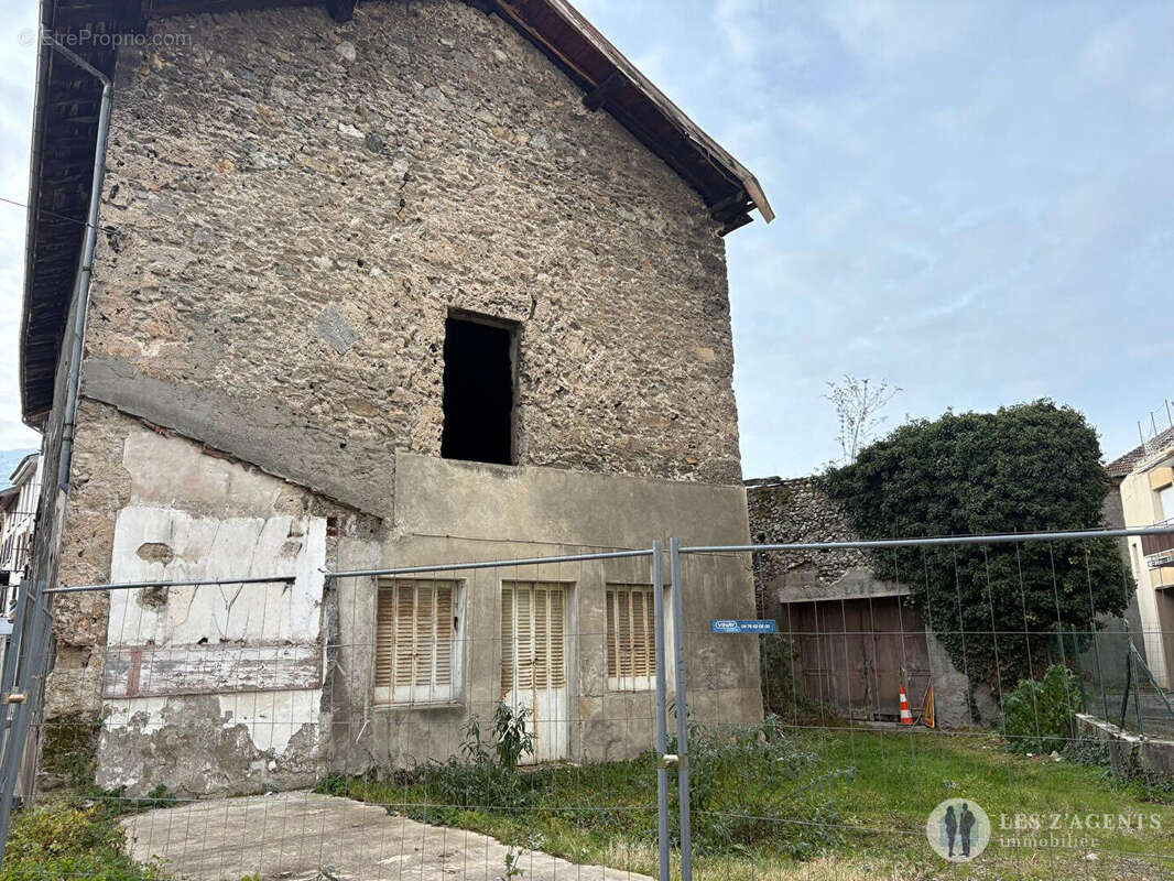 Appartement à VIZILLE