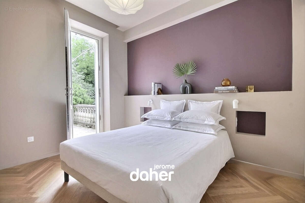 Appartement à MARSEILLE-7E